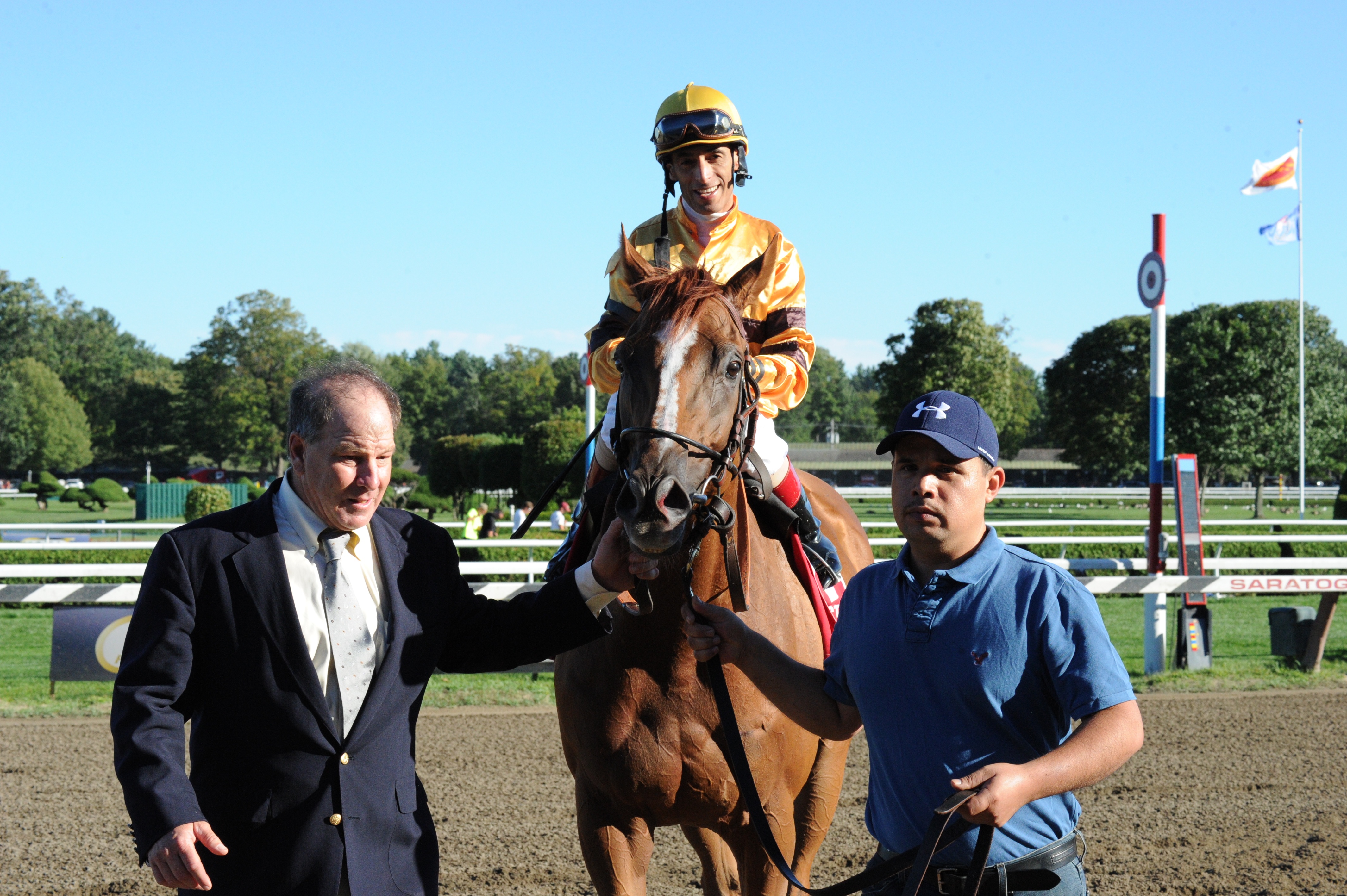 Wise Dan, 2013 Fourstardave Handicap, with trainer Charles LoPresti, John Velazquez up (Bob Mayberger)