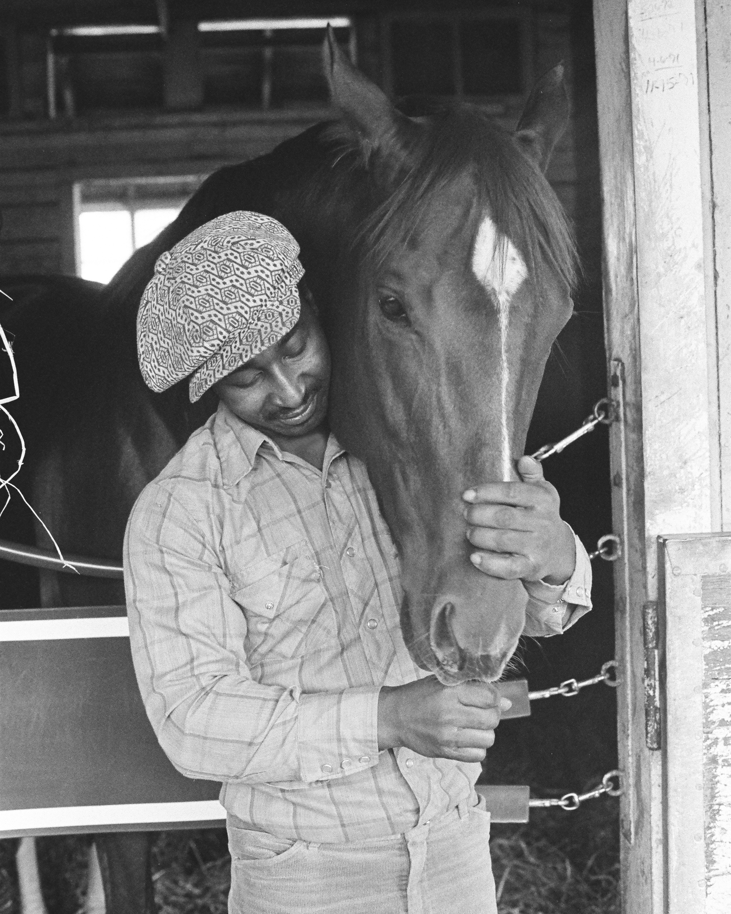 Secretariat with Eddie Sweat at Belmont Park, 1973 (Raymond G. Woolfe, Jr./Thoroughbred Racing Collectibles)