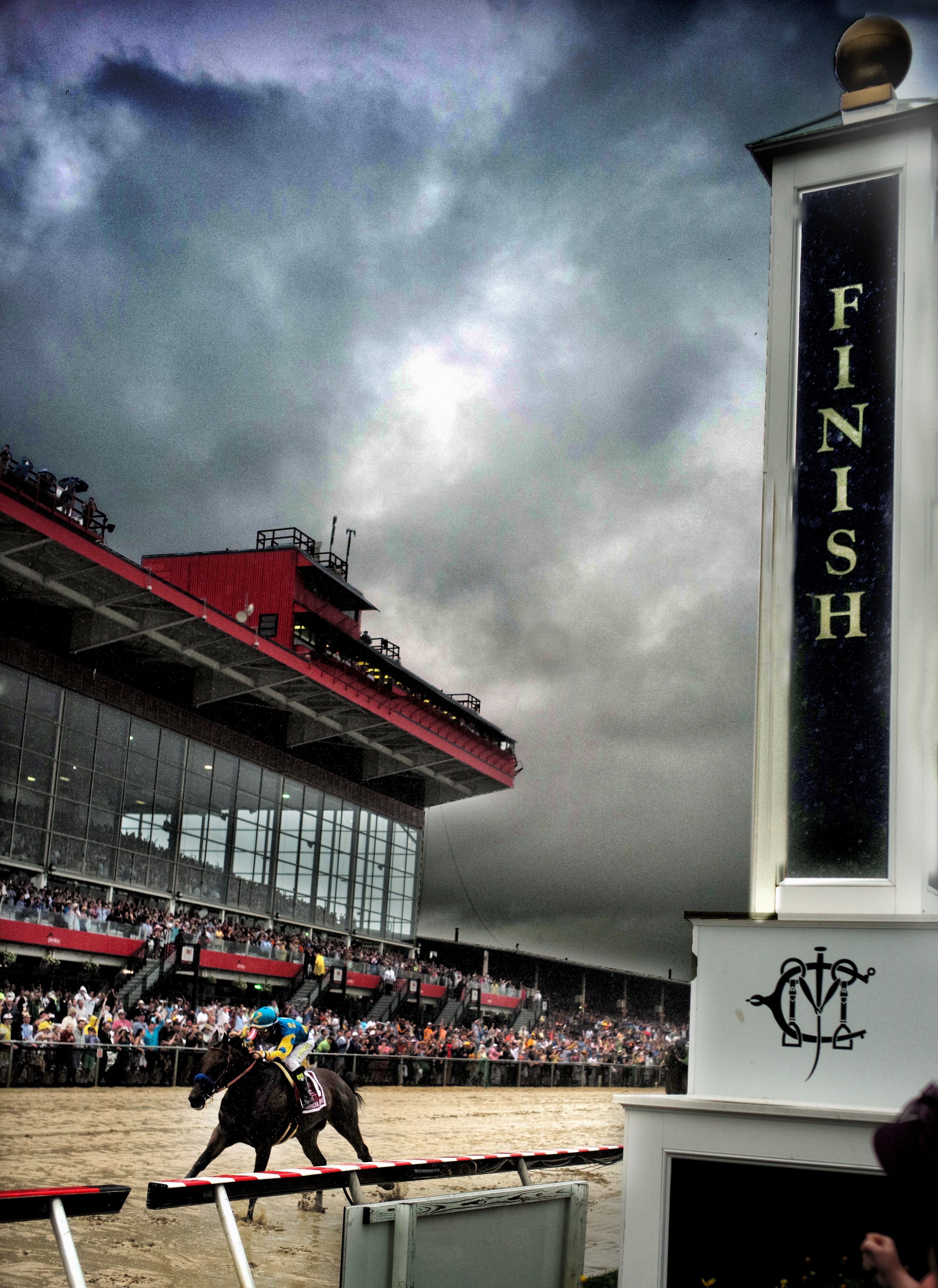 American Pharoah, Victor Espinoza up, winning the 2015 Preakness Stakes at Pimlico Race Course (John Kral/Maryland Jockey Club)