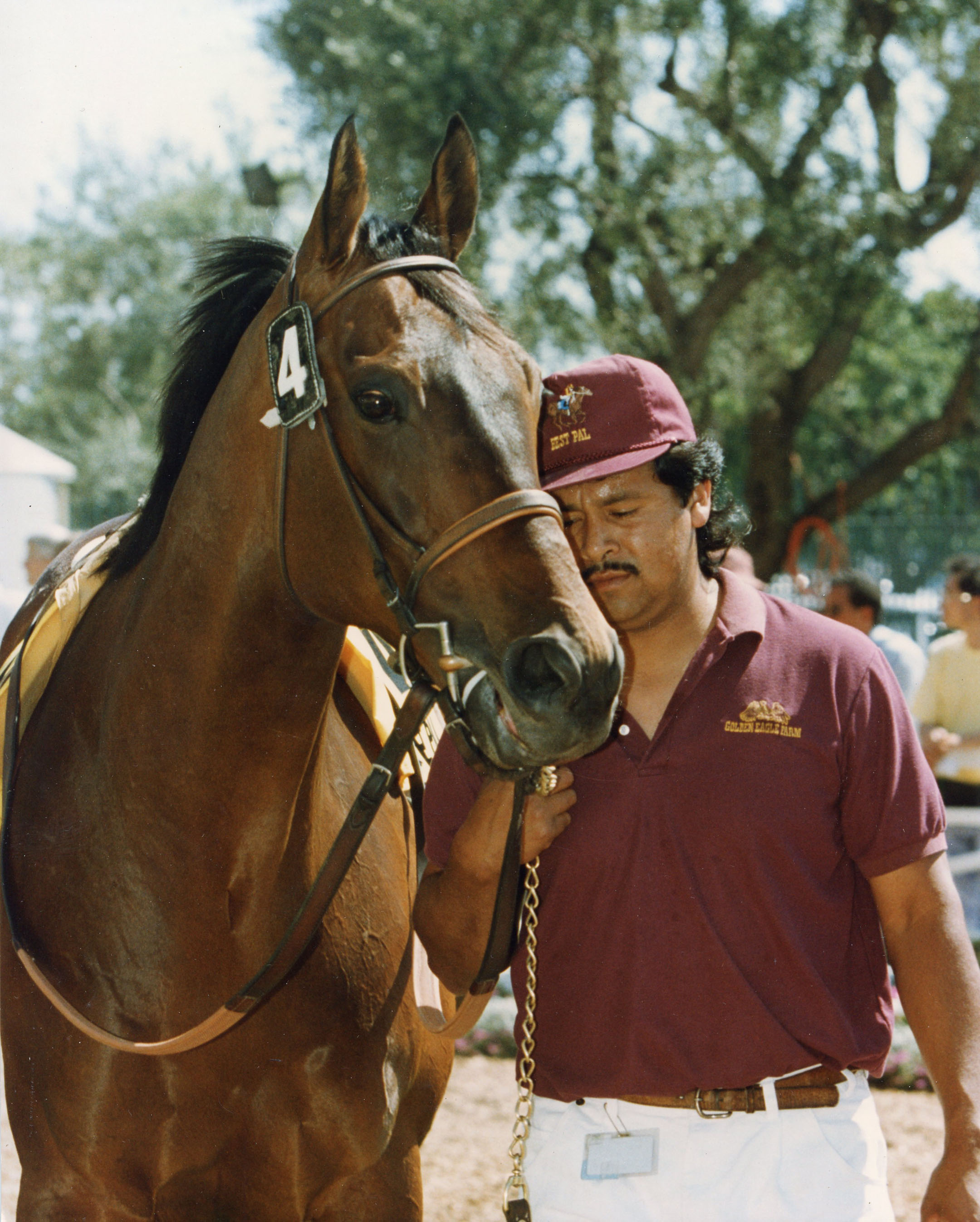 Best Pal with groom (Benoit Photo)