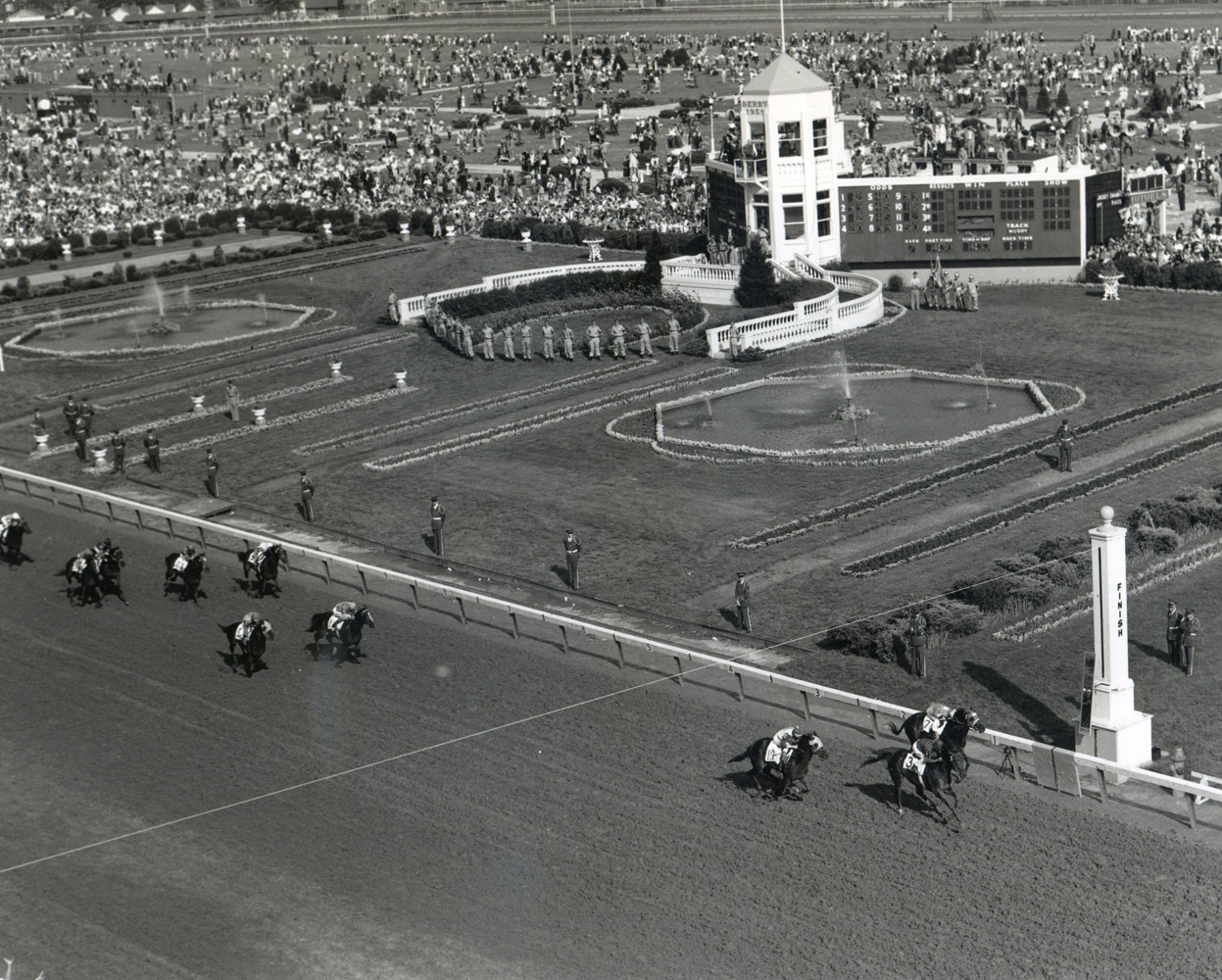 Tim Tam (Ismael Valenzuela up) winning the 1958 Derby at Churchill Downs (Churchill Downs Inc./Kinetic Corp. /Museum Collection)