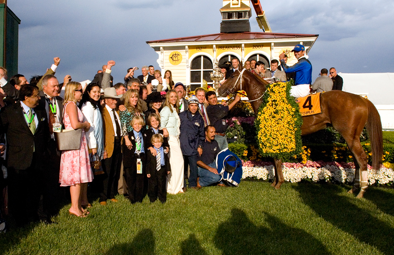 Curlin after winning the 2007 Preakness at Pimlico Race Course (Jim McCue)