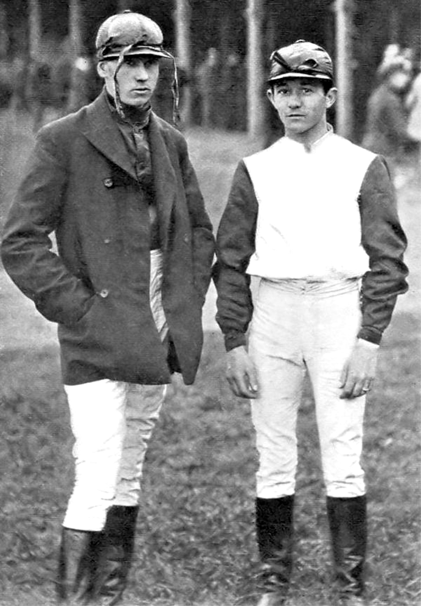 Henry "Skeets" Martin, left and Tod Sloan in 1899 at Morris Park Racetrack (from Munsey's Magazine) (Public Domain)
